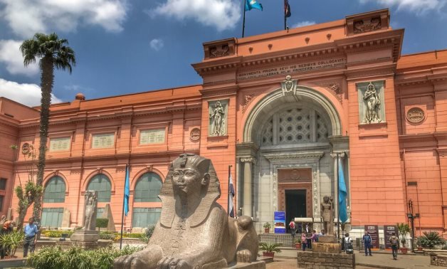 Full-Day Tour to the Giza Pyramids & The Egyptian Museum